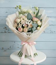 Букет цветов из:  Розы и Лизиантусы #REPLACE_PRED# Ганусово