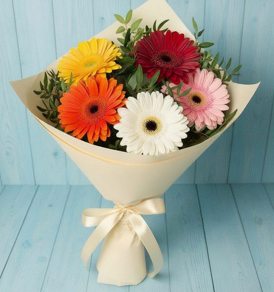 Букет цветов из: Герберы в Ганусово