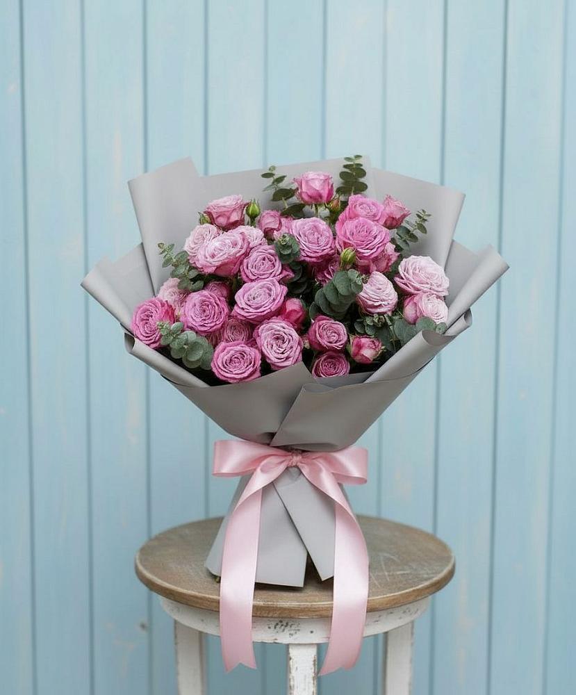 Букет цветов из: Розы в Ганусово