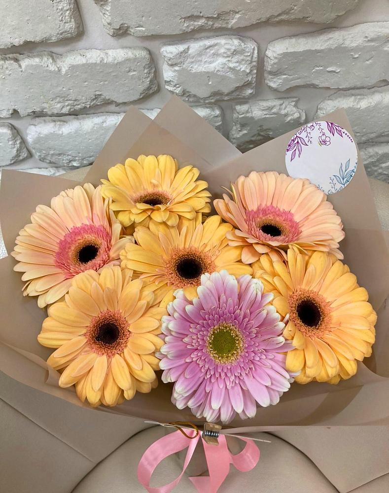 Букет цветов из: Герберы в Ганусово