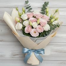 Букет цветов из:  Лизиантусы в Ганусово