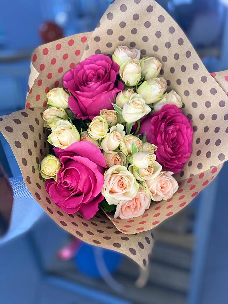 Букет цветов из: Розы в Ганусово