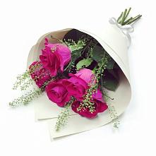 Букет цветов из:  Розы в Ганусово