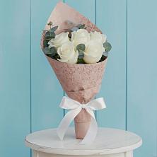 Букет цветов из:  Розы в Ганусово