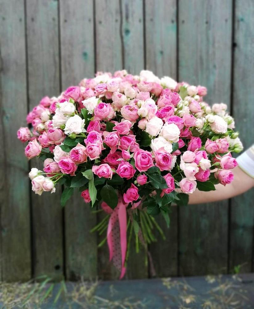 Букет Розовые кустовые розы Натали и Лав Лидия в Ганусово