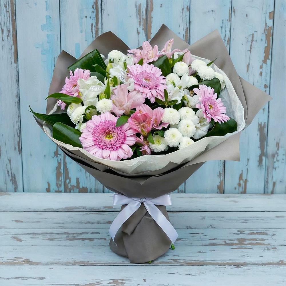 Букет цветов из: Герберы, Альстромерии и Хризантемы в Ганусово