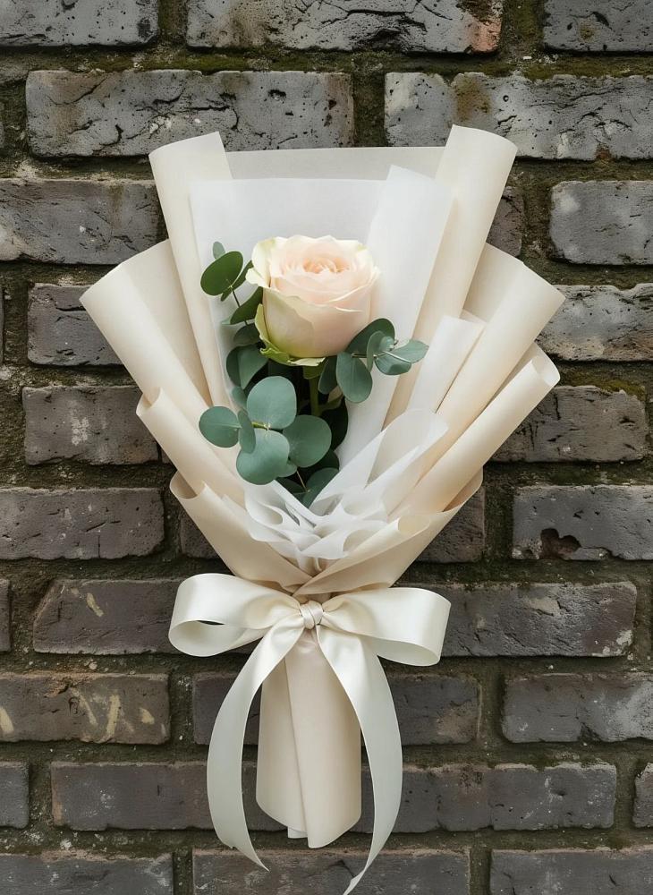 Букет цветов из: Розы в Ганусово