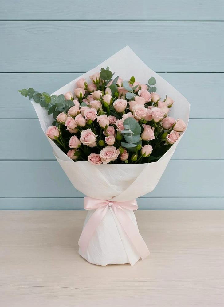 Букет цветов из: Розы в Ганусово