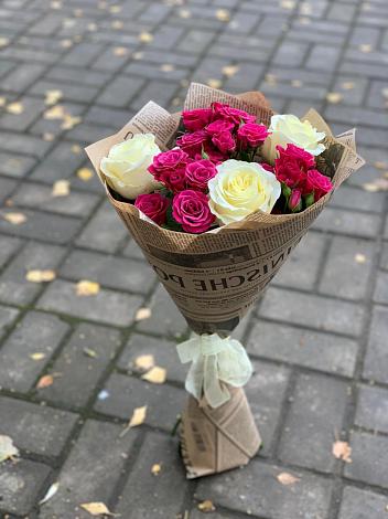 Букет цветов из: Розы в Ганусово