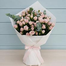 Букет цветов из:  Розы в Ганусово