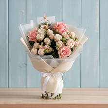 Букет цветов из:  Розы в Ганусово