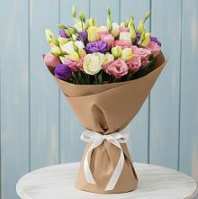 Букет цветов из:  Лизиантусы в Ганусово