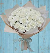 Букет цветов из:  Гвоздики в Ганусово
