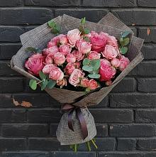 Букет цветов из:  Розы в Ганусово